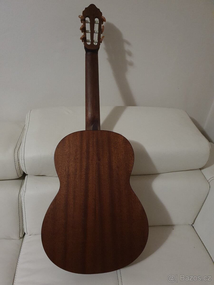 Kytara Cort – 6 strun MODEL: AC200 - 3