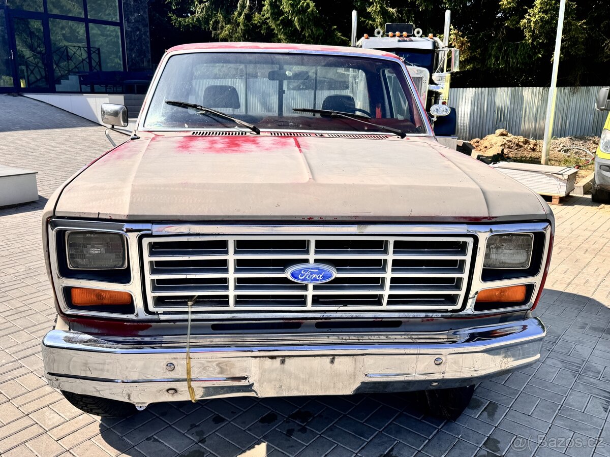 1982 Ford F250 V8-6.9l manual