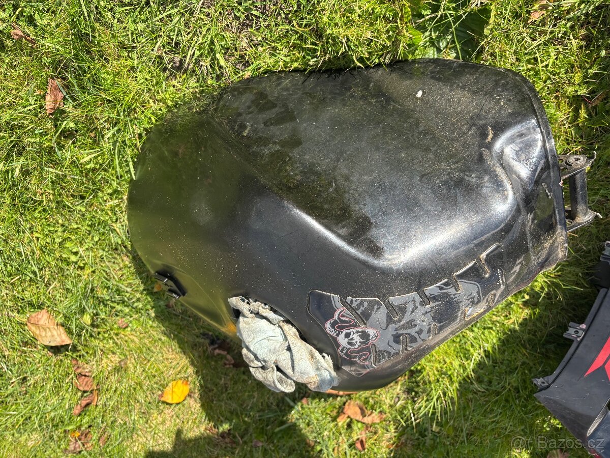 Nadrz na Suzuki Gsxr 1000 03-04 - 3