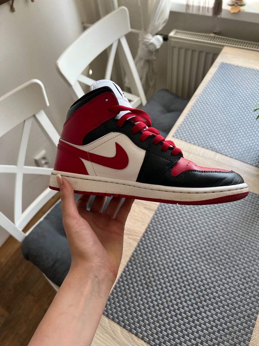 Prodám Nike Air Jordan 1 Mid - 3