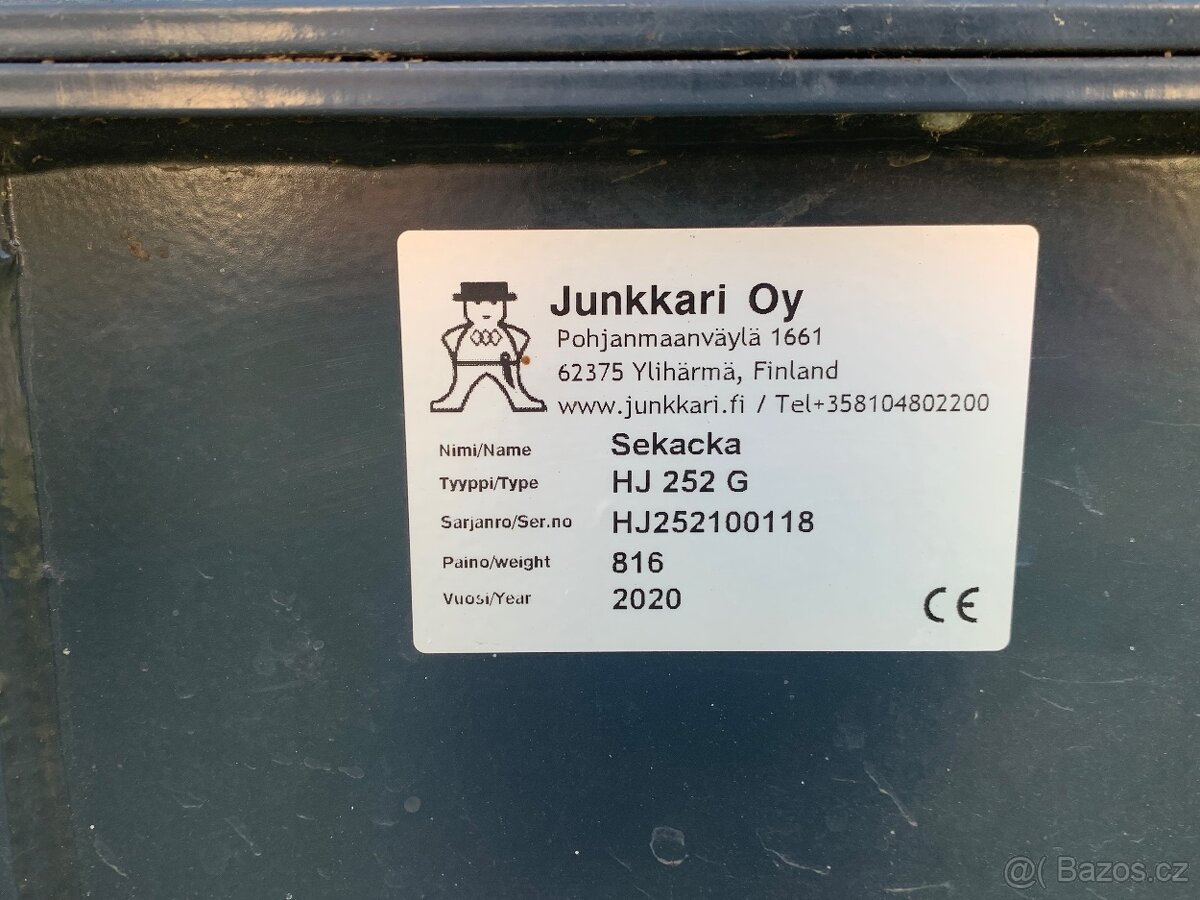 traktor Kubota viniční - 3