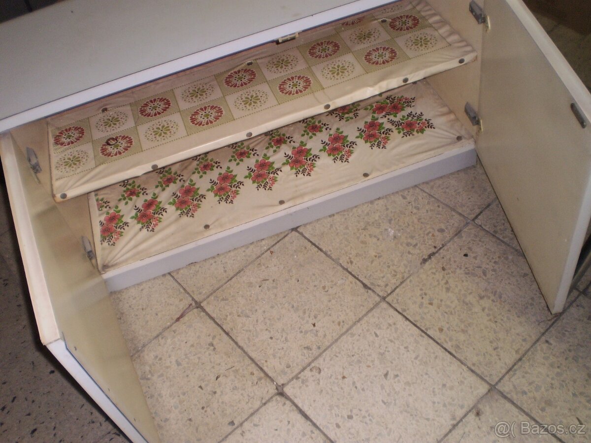 skříňka - retro - lavička na boty - barva šedá r.1970 - 3