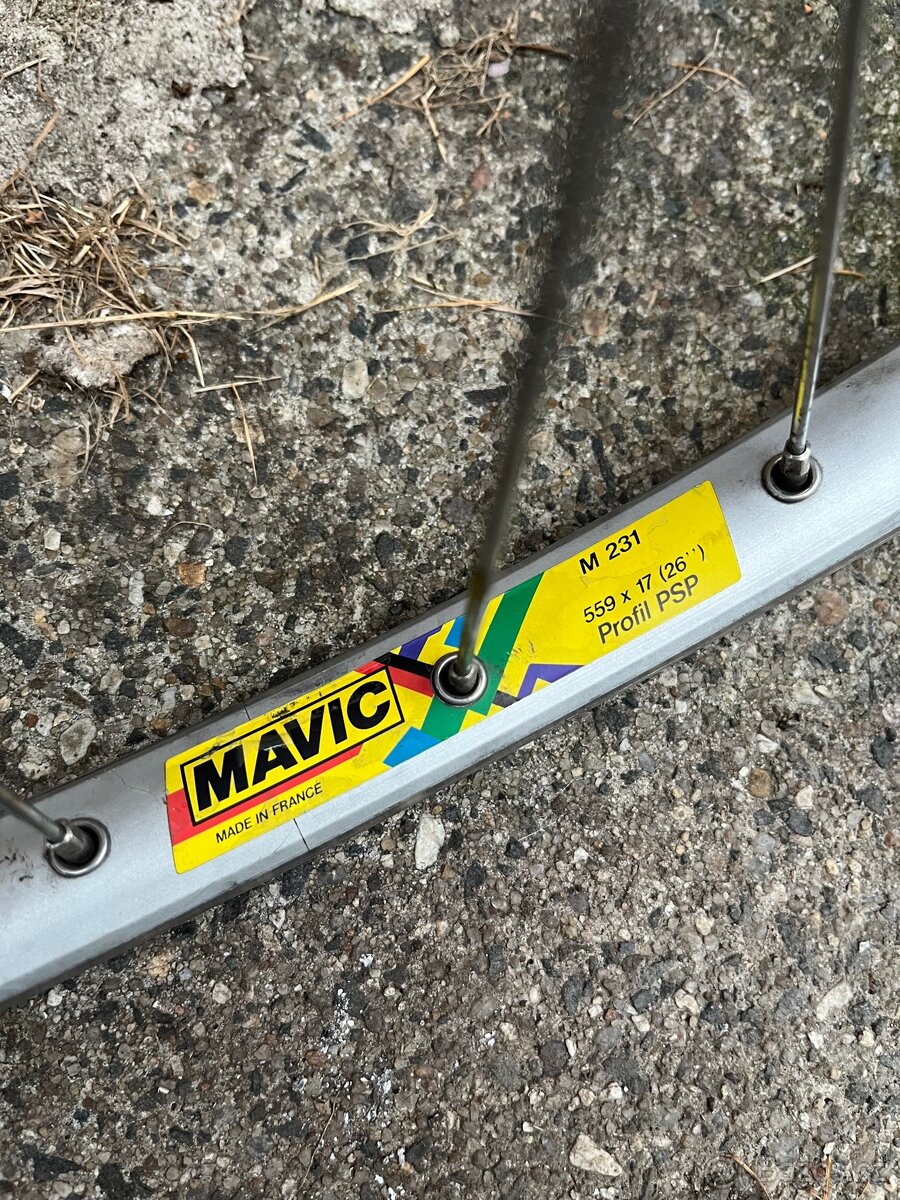 Vyplety Shimano STX RC 7sp 26” - 3