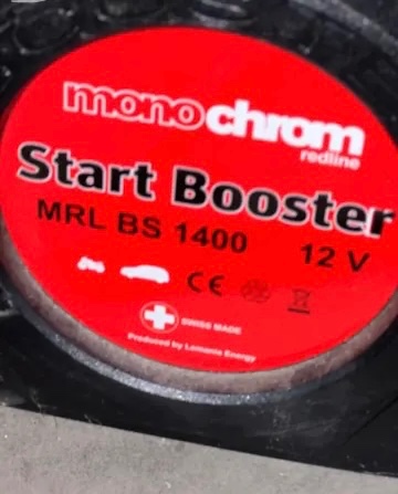 Startovací zdroj start booster monochrom redline - 3