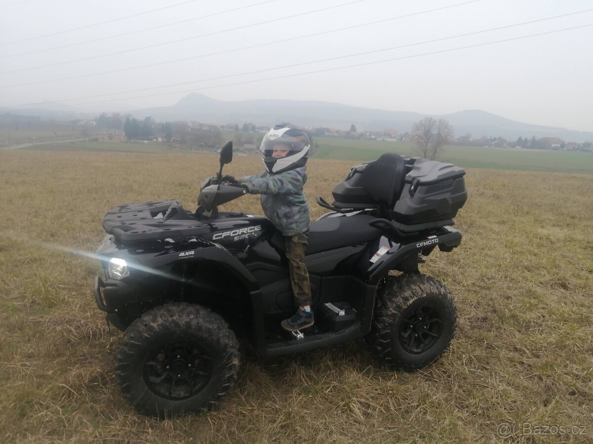 Čtyřkolka Gladiator 520 X G2