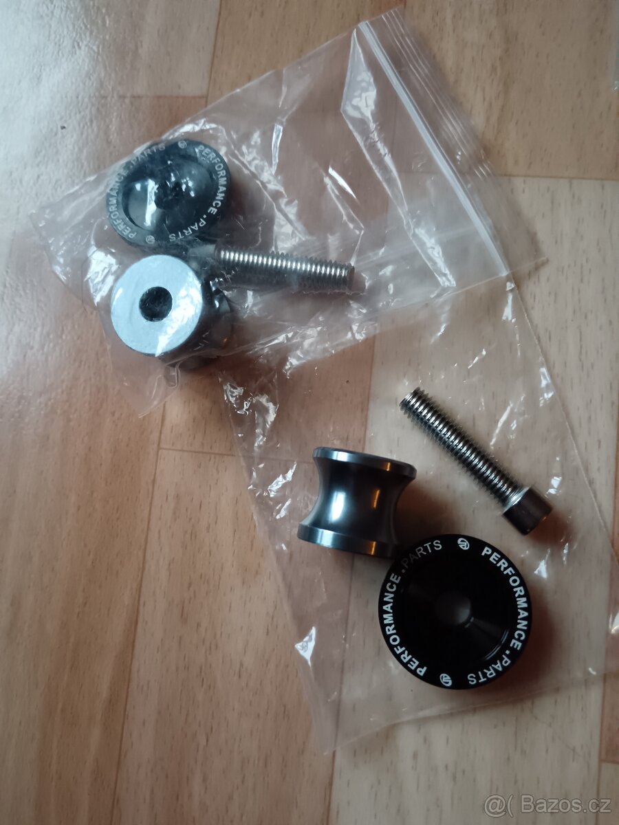 Rolny M8 na kyvku - 3