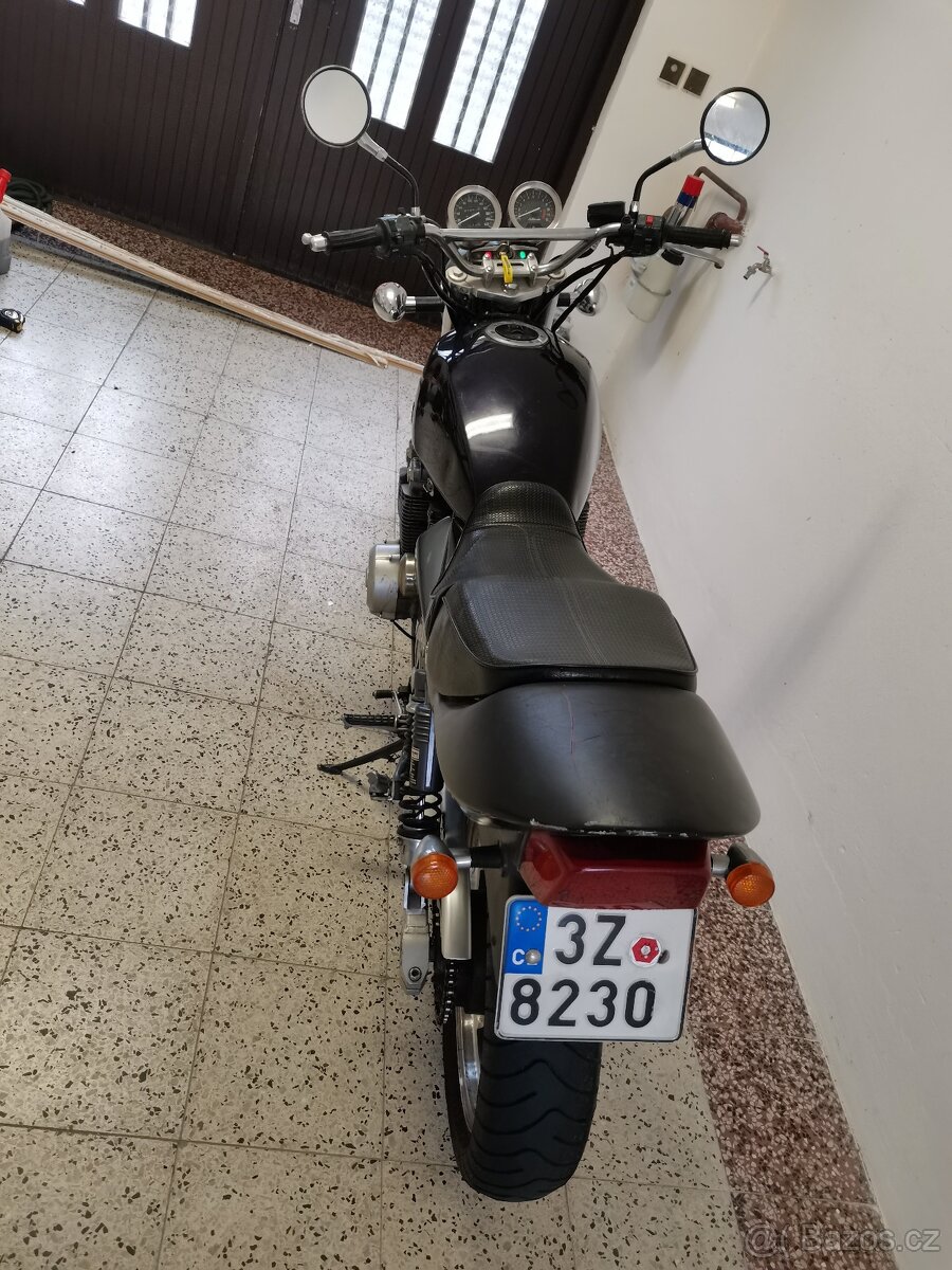 Kawasaki Zephyr KZ 550 - 3