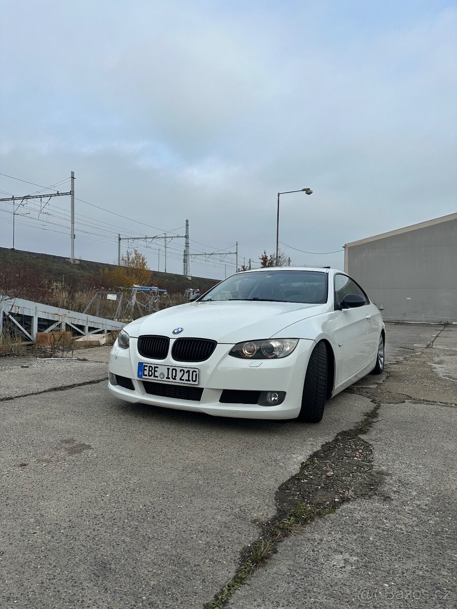 BMW e92 330d automatic - 3