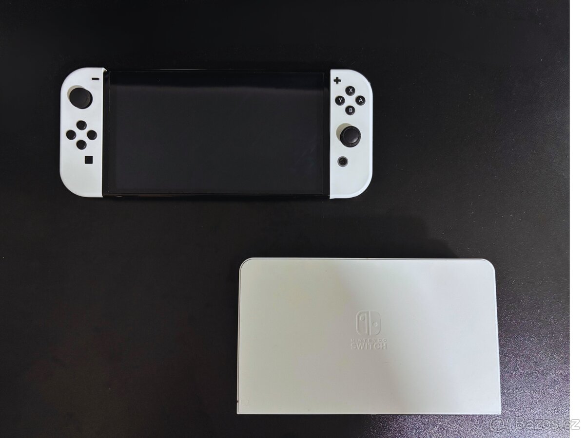 Nintendo Switch OLED + 4 hry + originální obal - 3