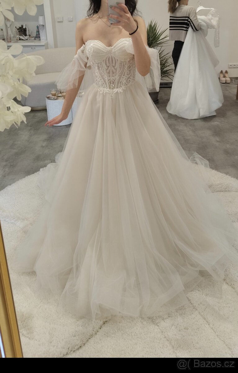 Elegantní svatební šaty - 3