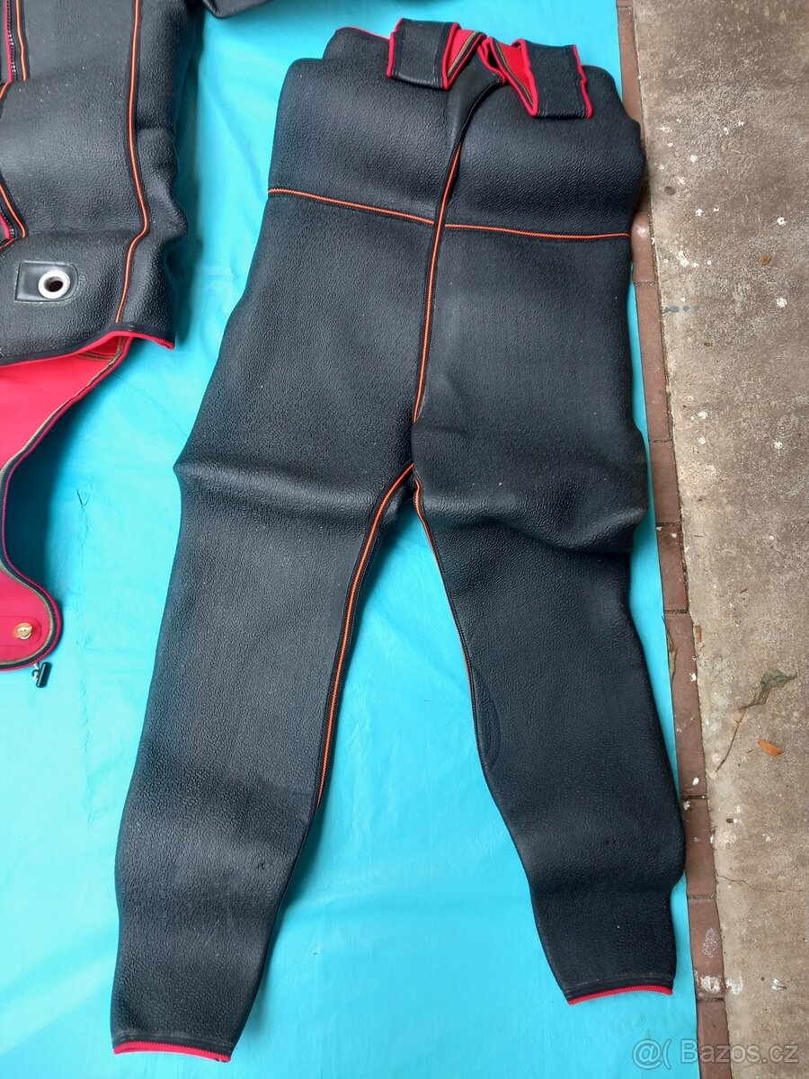 Vojenský potápěčský oblek - 3