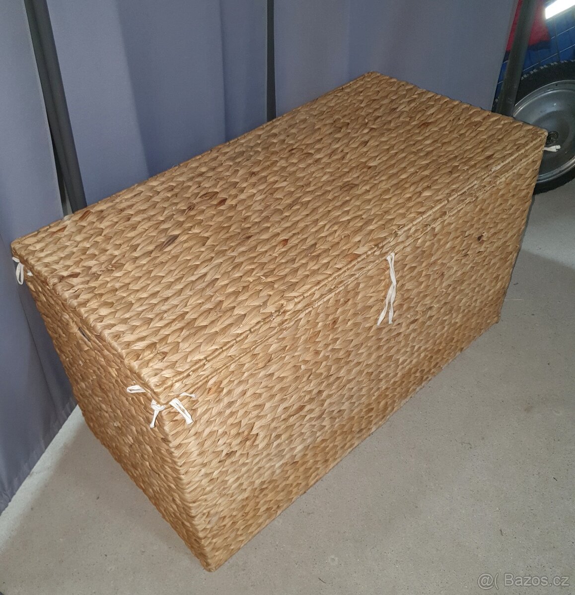 Truhla- koš z vodního hyacintu - 3