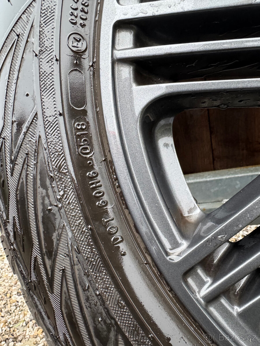 orignalni zimni sada toyota alu kola 18 + pneu Nokian - 3