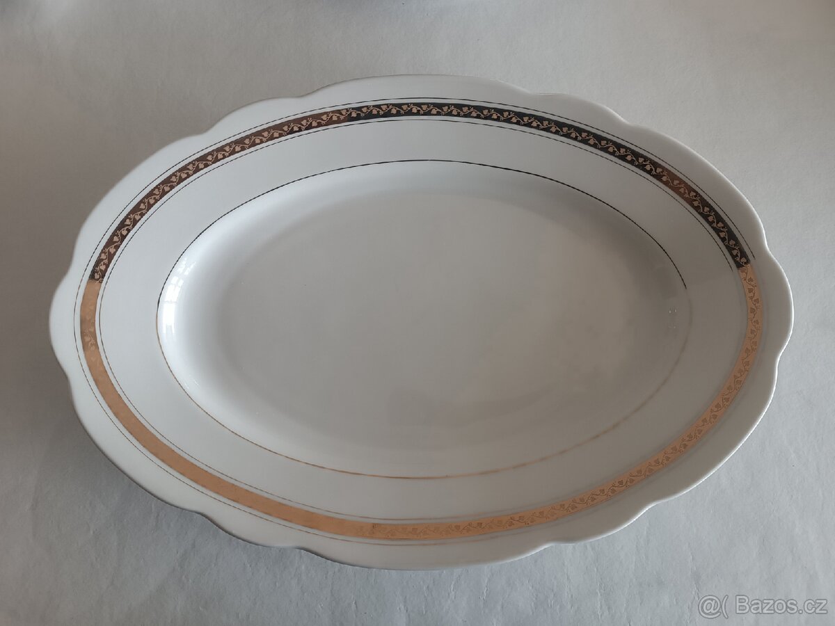 Zlatý jídelní servis - 3