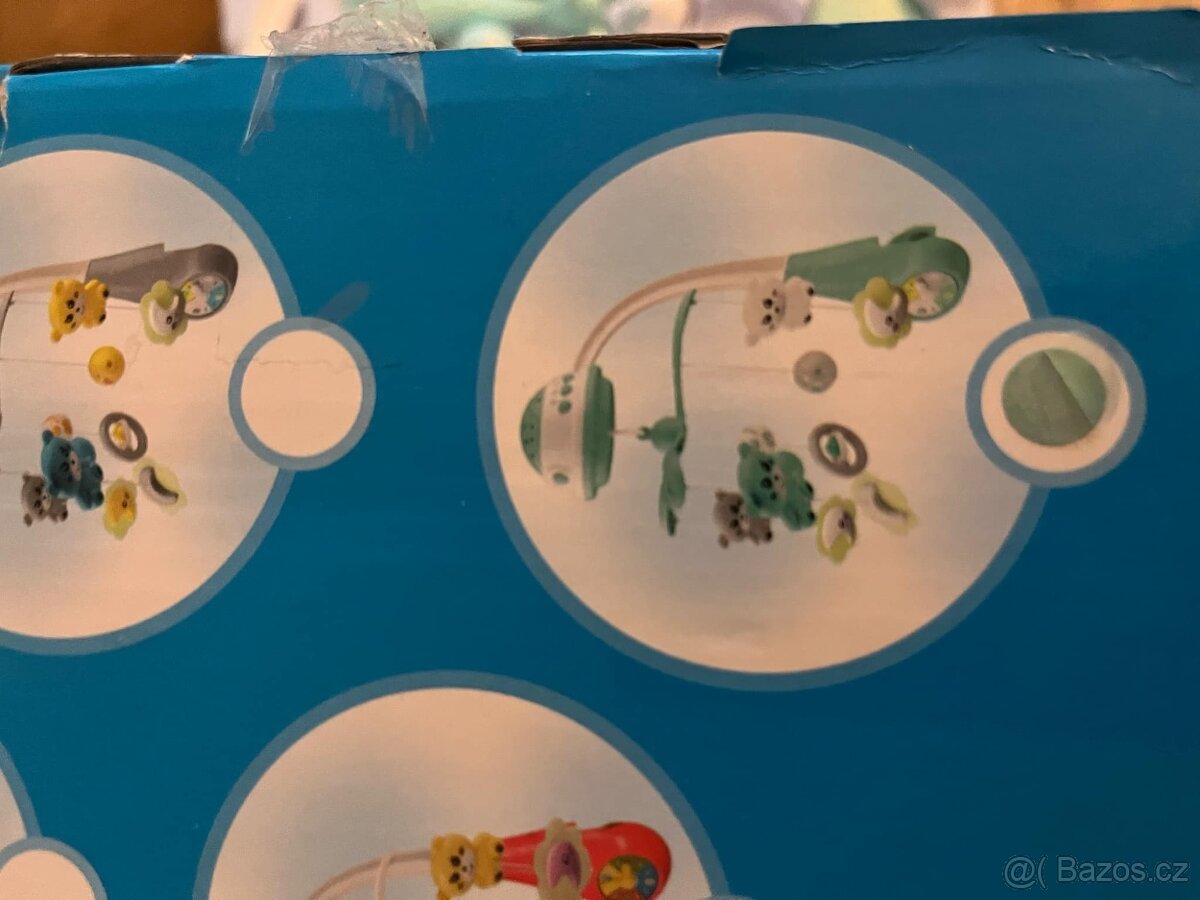 Kolotoč nad postýlku - 3