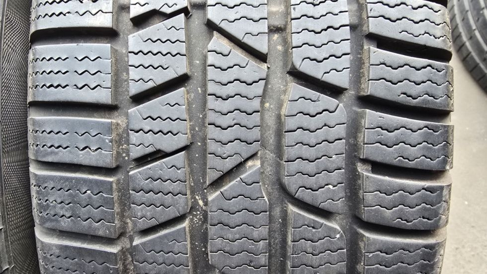 Zimní pneu 205/55/16 Continental - 3