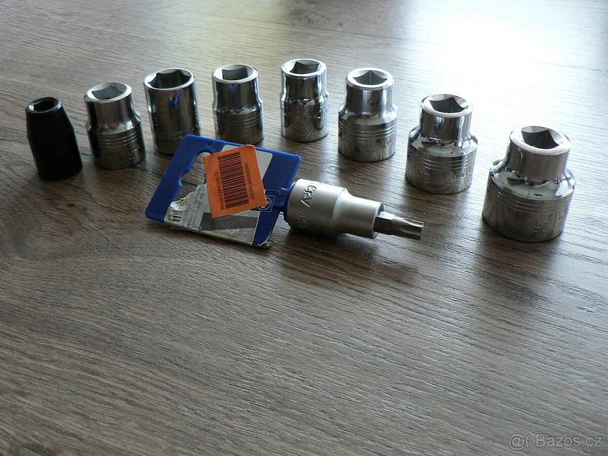 Prodám 1/2" nástrčné hlavice Tona .... - 3