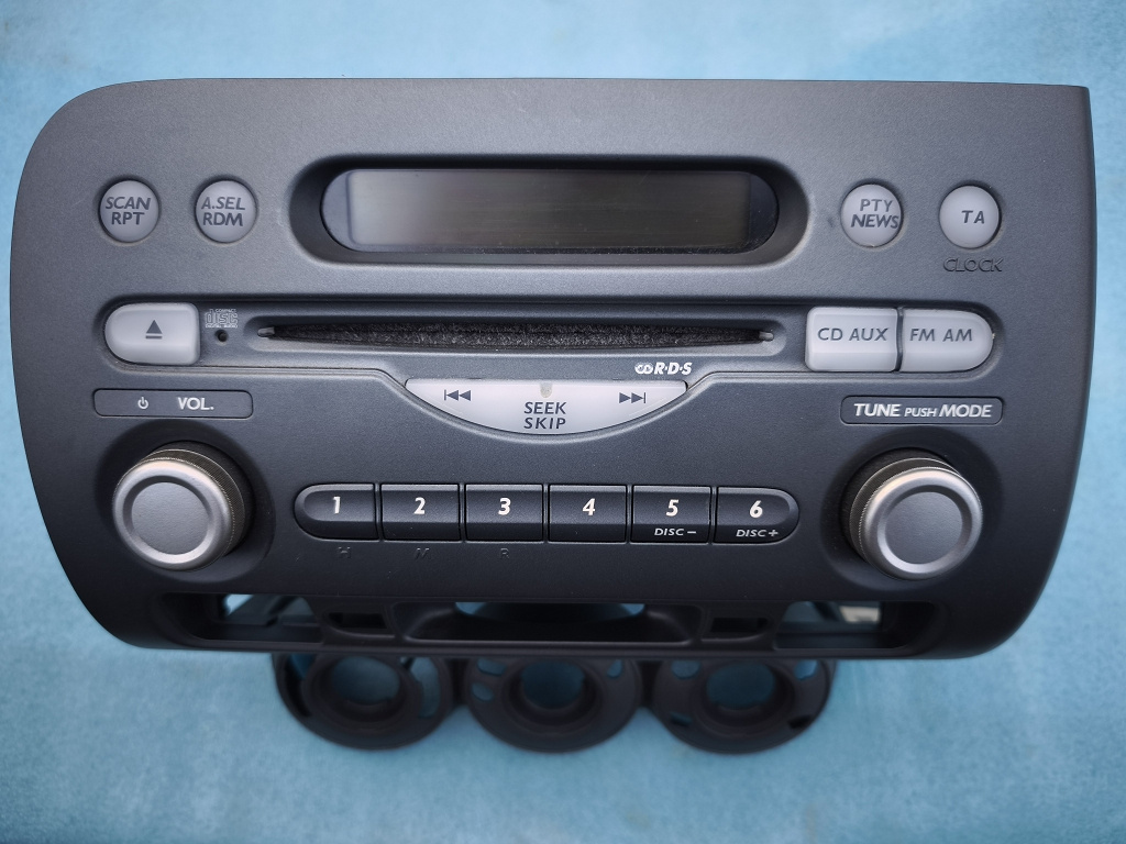 Autorádio Honda Jazz 2002 s CD - 3