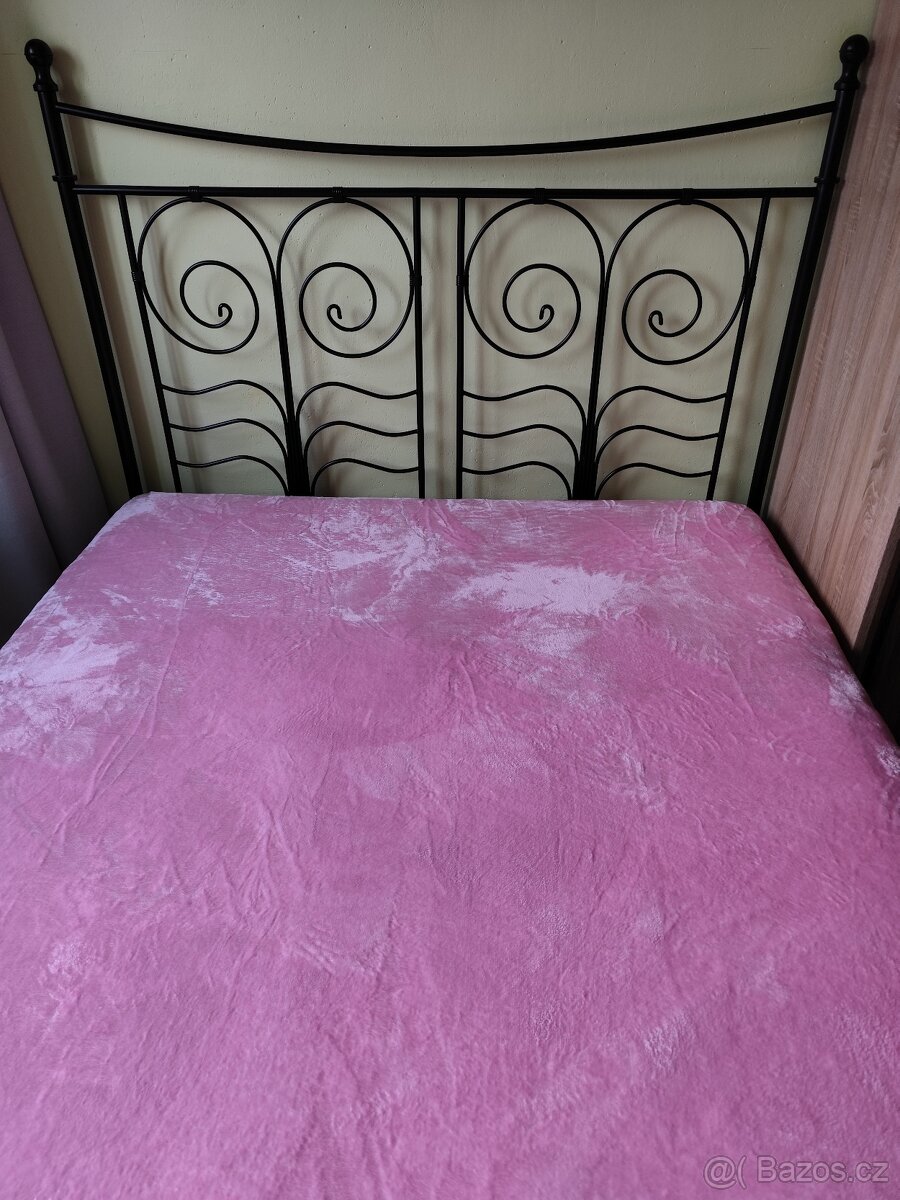 KOVOVÁ POSTEL - 3