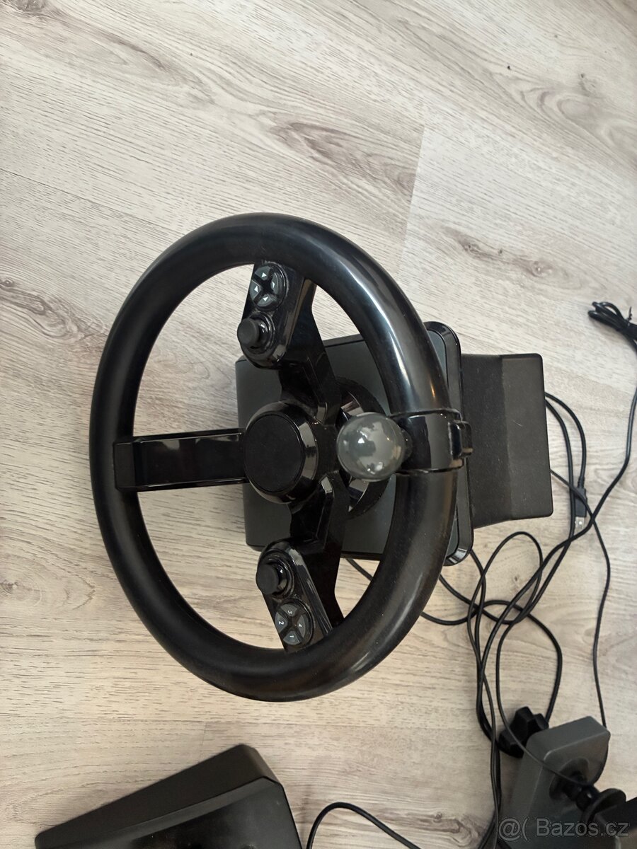 Herní volant Logitech Saitek farm - 3