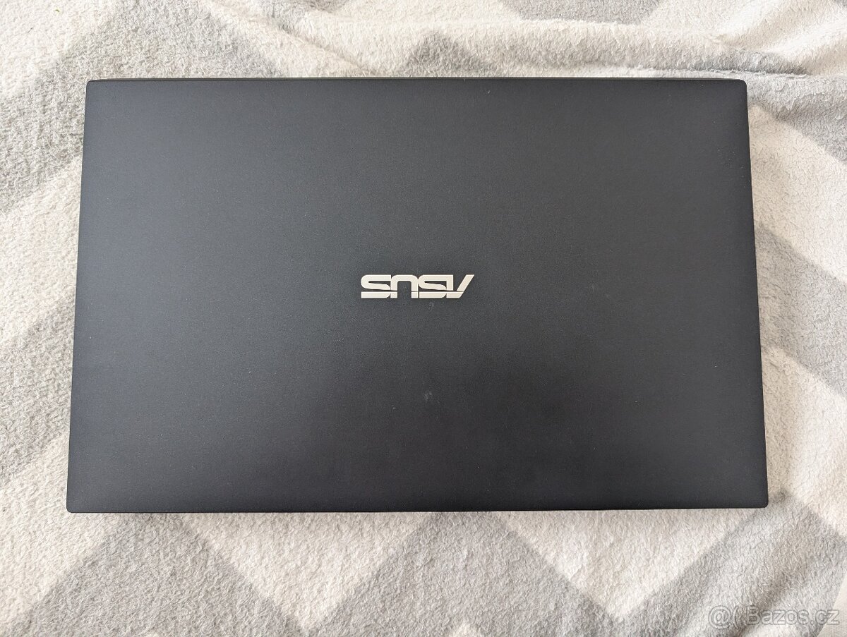 Asus ExpertBook i3 - 3