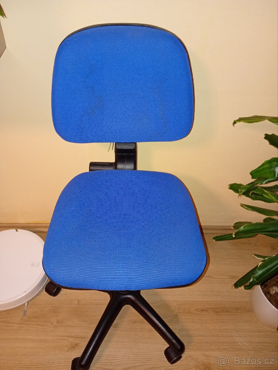 Kolečková židle - 3