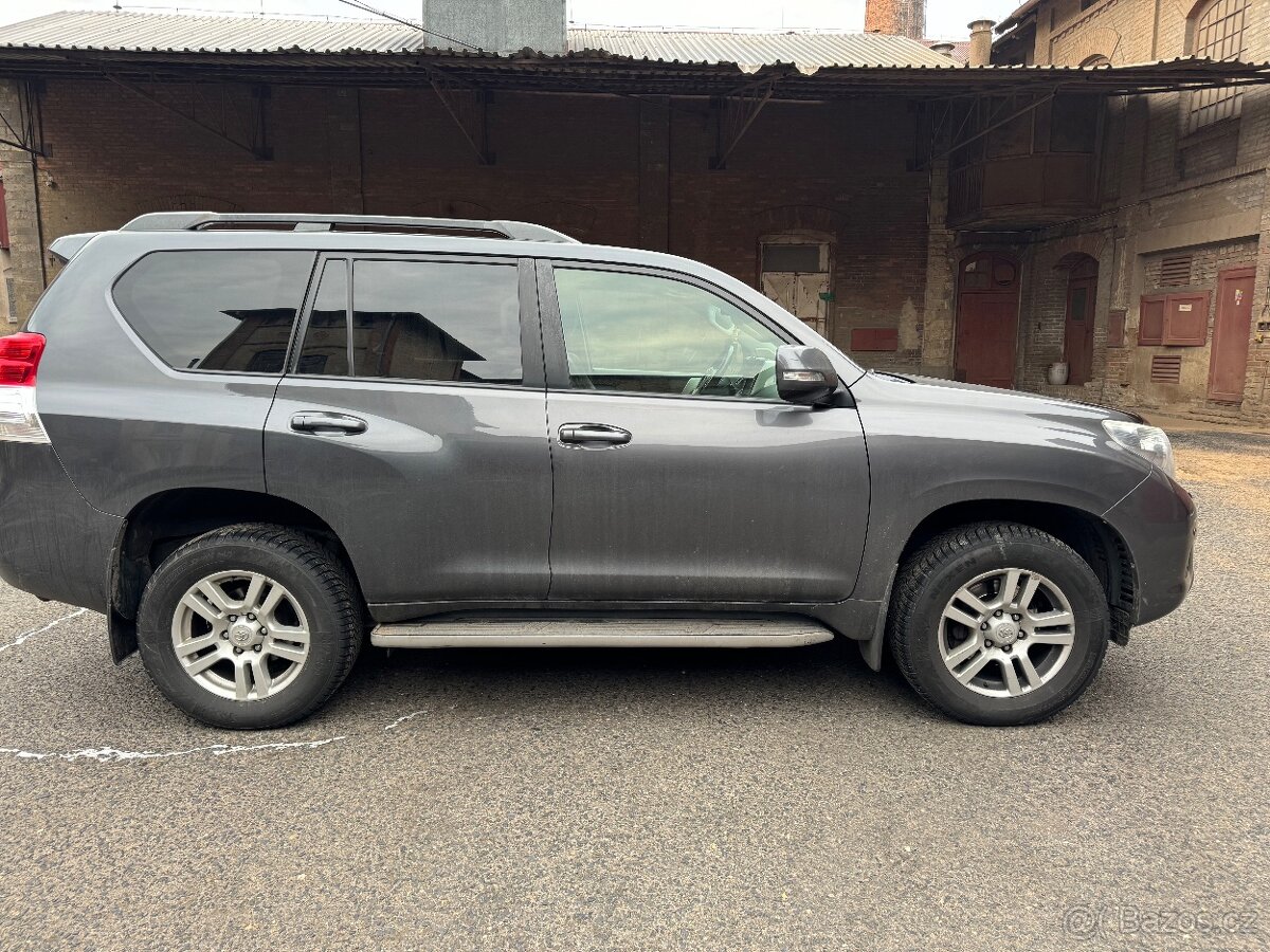 Land cruiser 150 rok 2012