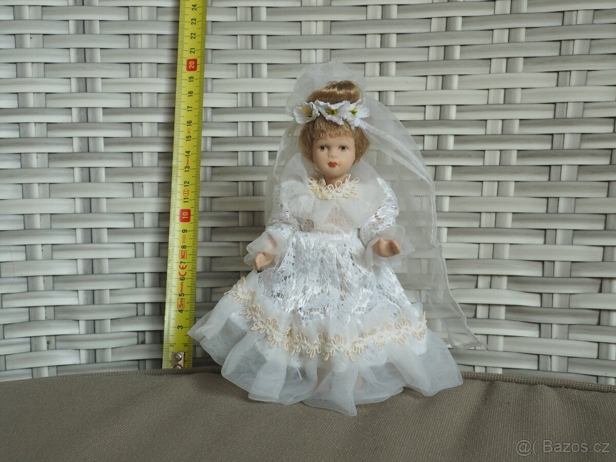 Porcelánová panenka - malá, svatební šaty - 3