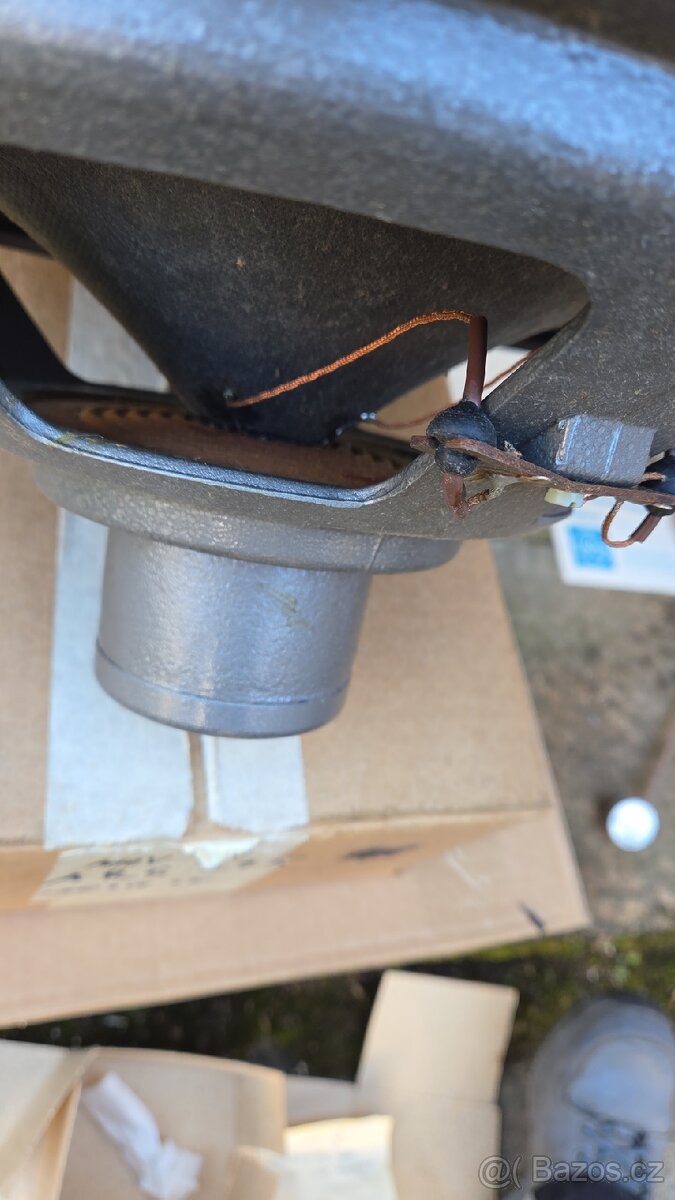 Reproduktor Tesla - 3