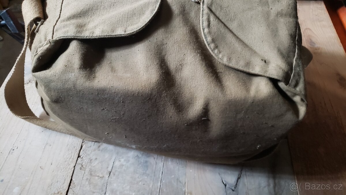 Vojenske obleceni historicke - rybarske? - 3