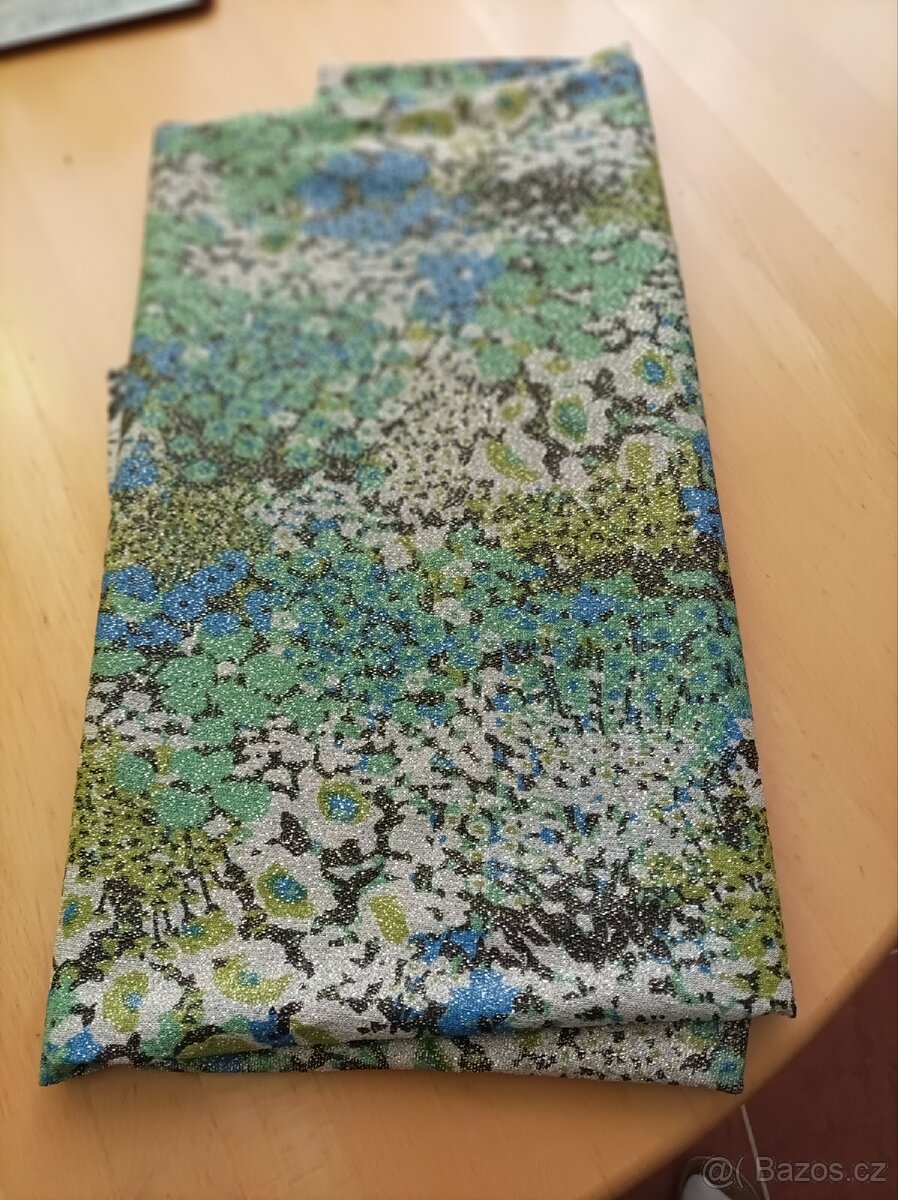 Pletenina s lurexem - 3