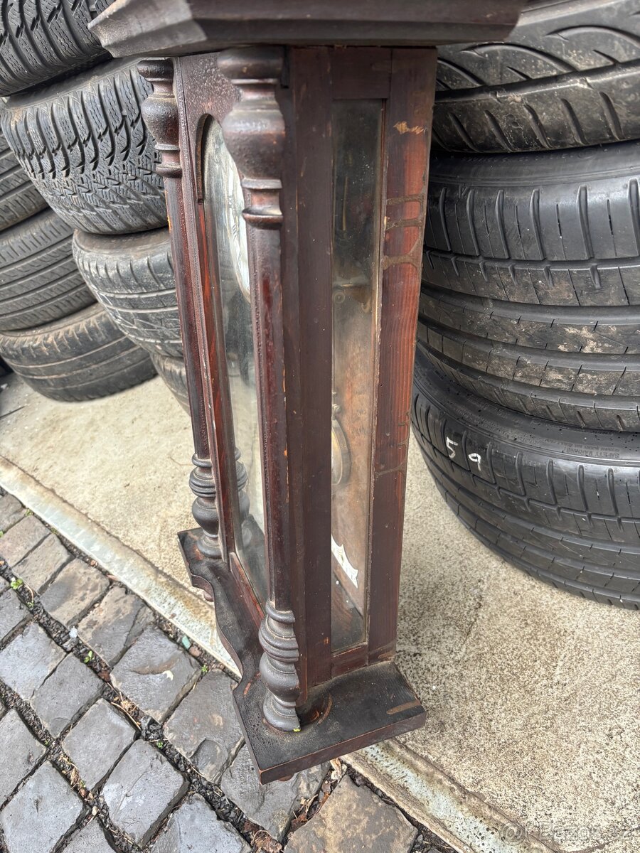 Kyvadlové hodiny - 3