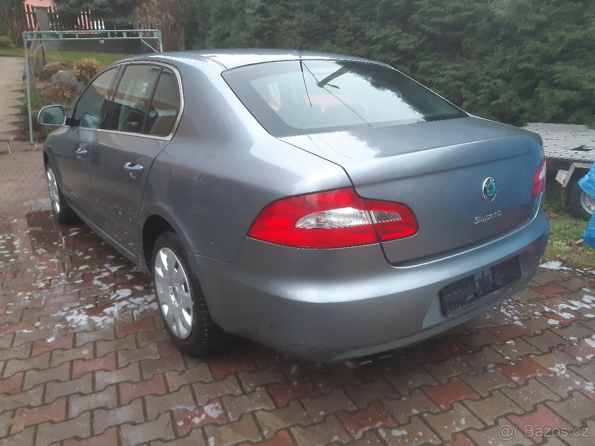 Prodám Škoda Superb 1.8 TSI 118Kw 1.MAJITEL - 3