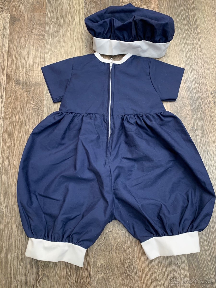 sváteční overal cca vel 62/68 - 3
