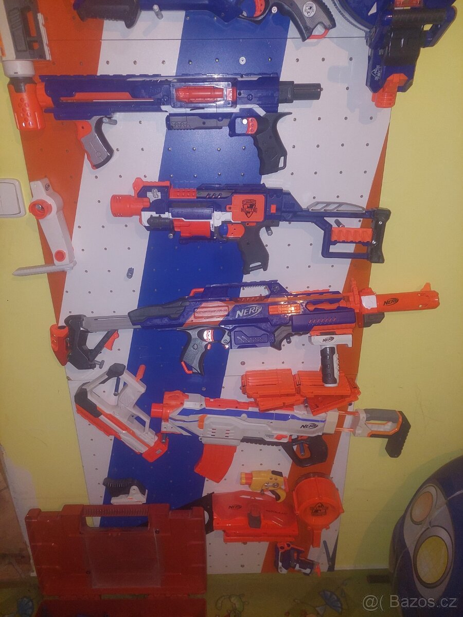 Sbírka pistolí nerf - 3