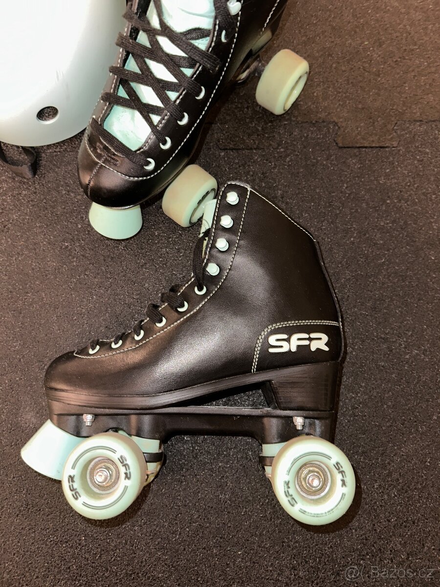 Kolečkové brusle SFR - 3