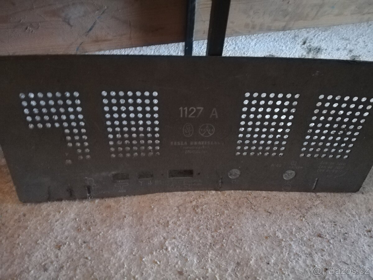 Staré rádio Tesla s gramofonem - 3