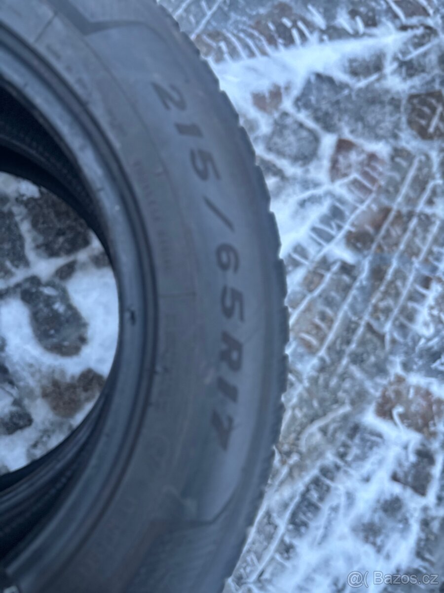 Maxxis 215/65 R17 Zimní pneumatiky - 3