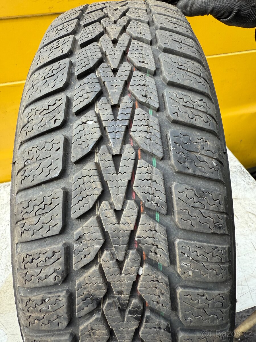 zimní pneu 175/65 R15 - 3