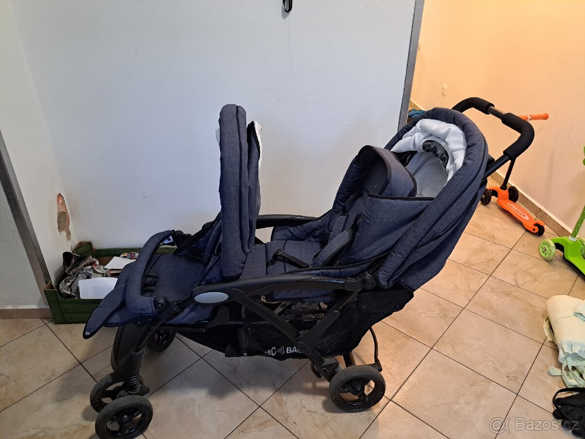 Kočárek sourozenecký - 3