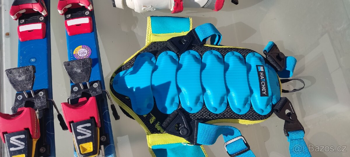 Dětské lyže, lyžáky, helma a páteřák - 3