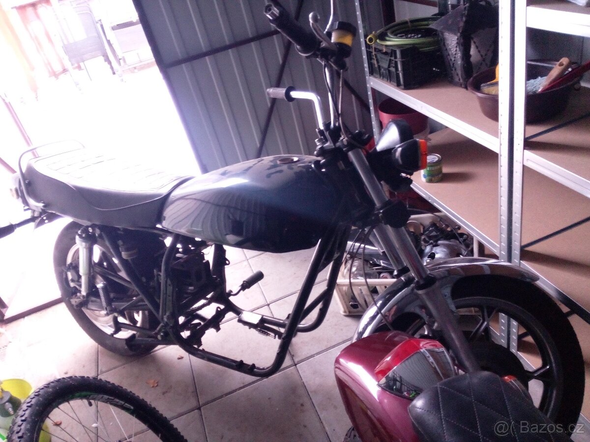 Díly Suzuki Gs 1000e - 3