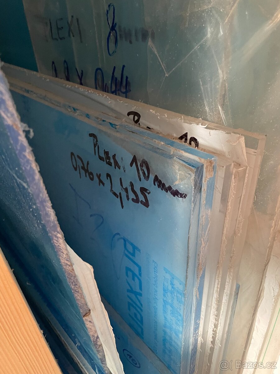 Plexisklo průhledné tlusté 10mm a 8mm - 3