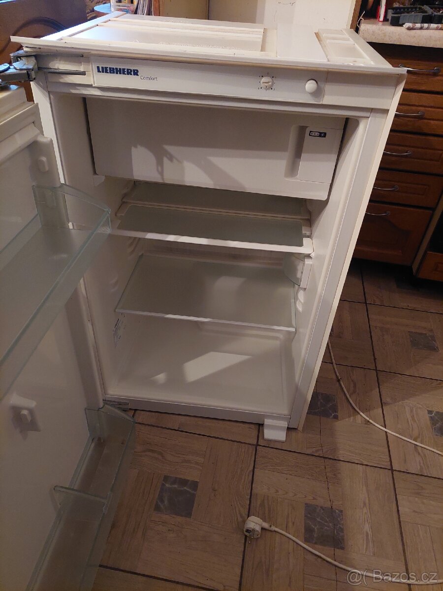 Vestavěná lednice liebher - 3