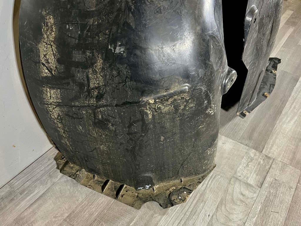 AUDI A3 - 8Y - 2020-2024 - nadkolí LP - 8Y0821171K - 3