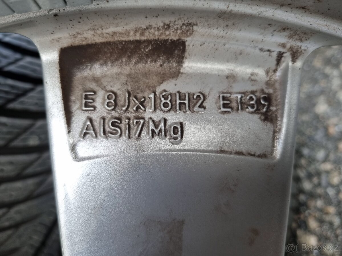 ALU orig.AUDI Q7-4M0601025A - 255/60 R18 108H AO Good year - 3