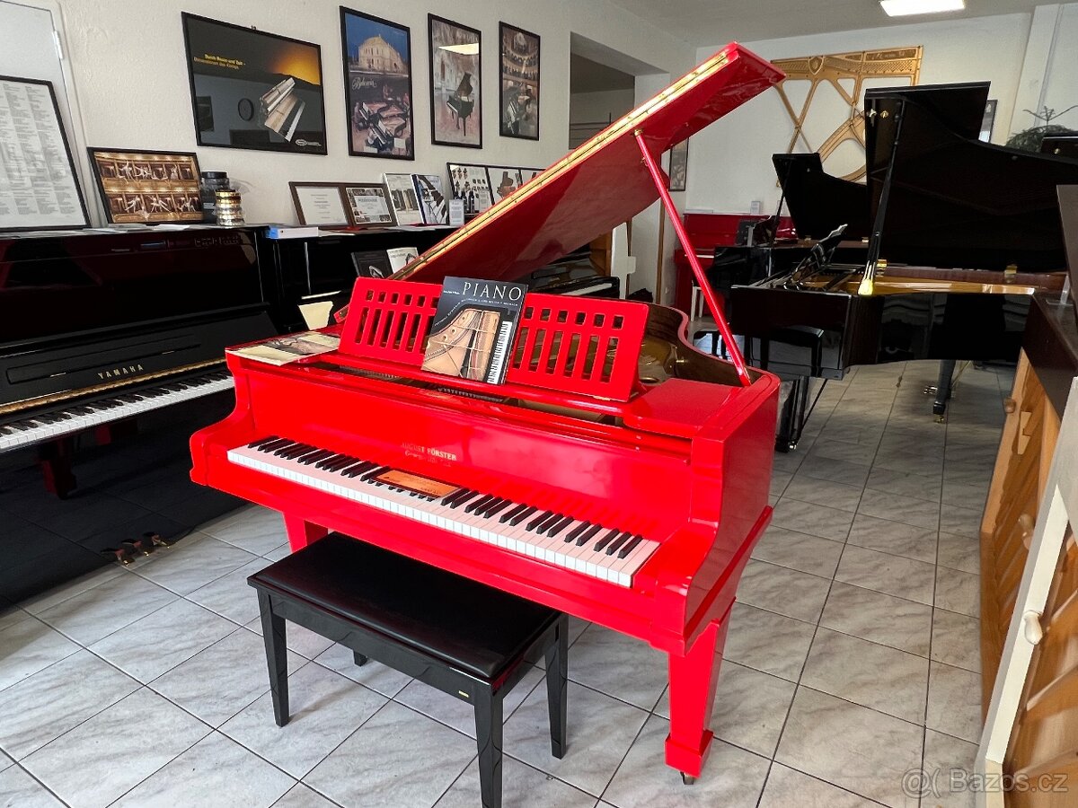 Červený klavír August Forster po opravě, se zárukou a doprav - 3