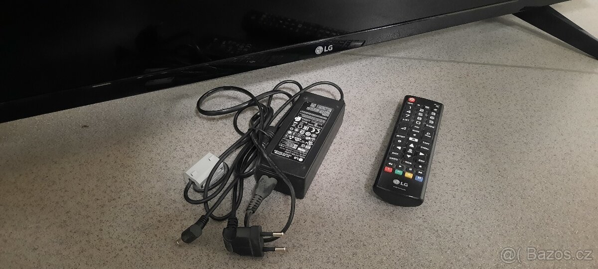 LED TV LG - 123cm - 3