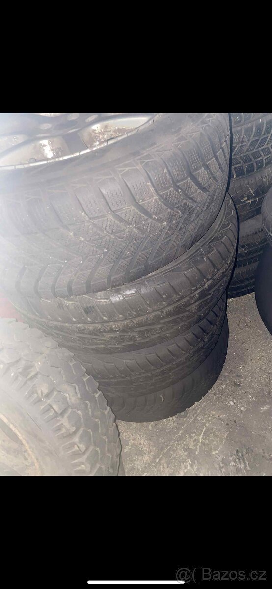 Prodám alu kola na nissan x-trail - 3