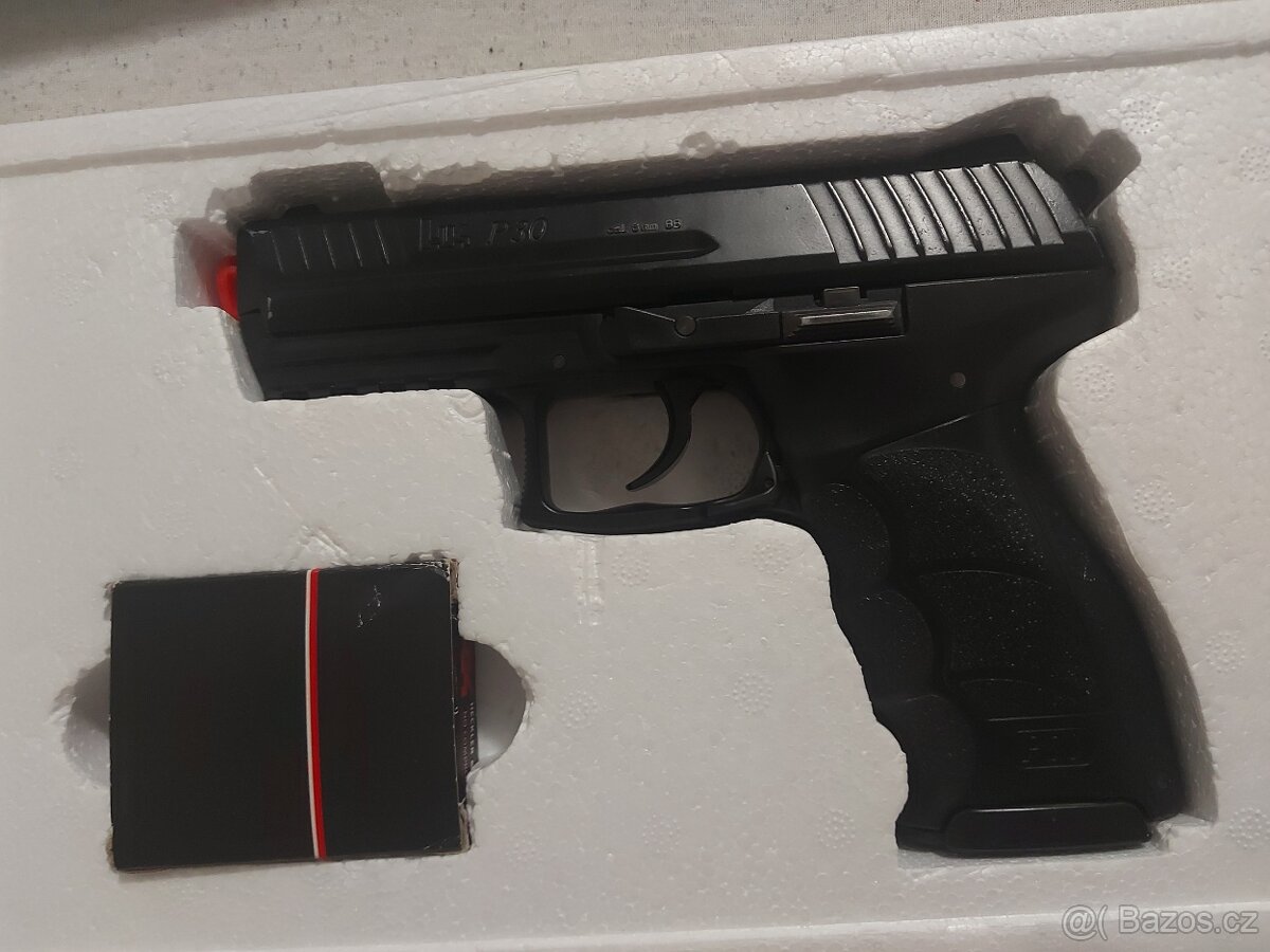 P30 airsoft pistole - 3